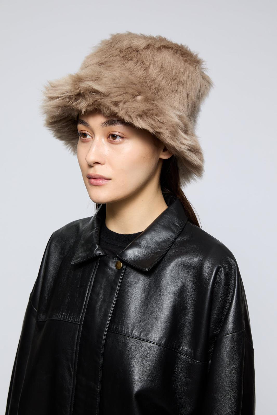 Eila Hat